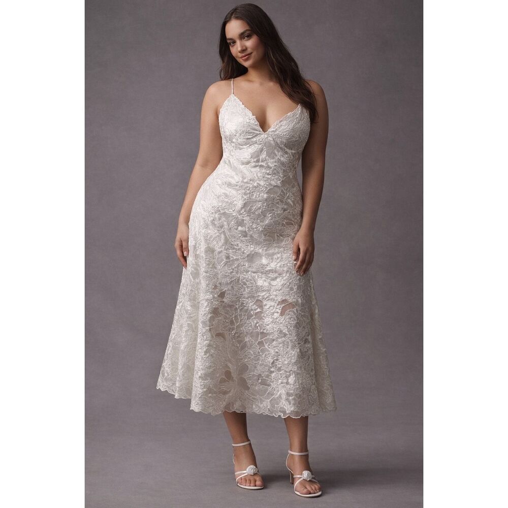 Liv Foster Reese Sleeveless V-Neck Embroidered White Maxi Dress Size 12